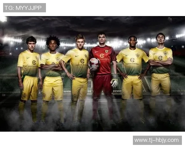 足球明星女款服饰推荐时尚搭配图片展示与购买指南