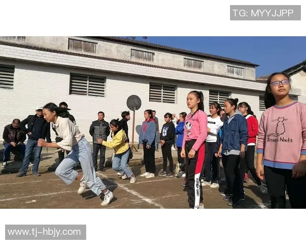 希腊人对决卡拉的精彩较量揭示了足球战术与团队合作的深刻内涵