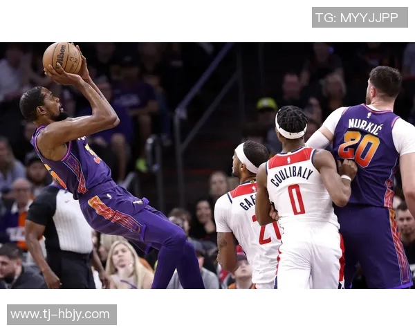 火箭与奇才激战正酣NBA赛场精彩瞬间回顾与分析