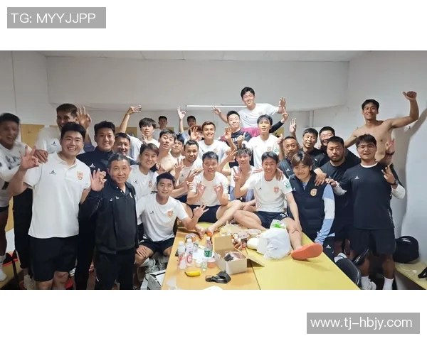 女生发圈分享她们心目中最爱的足球明星与魅力瞬间